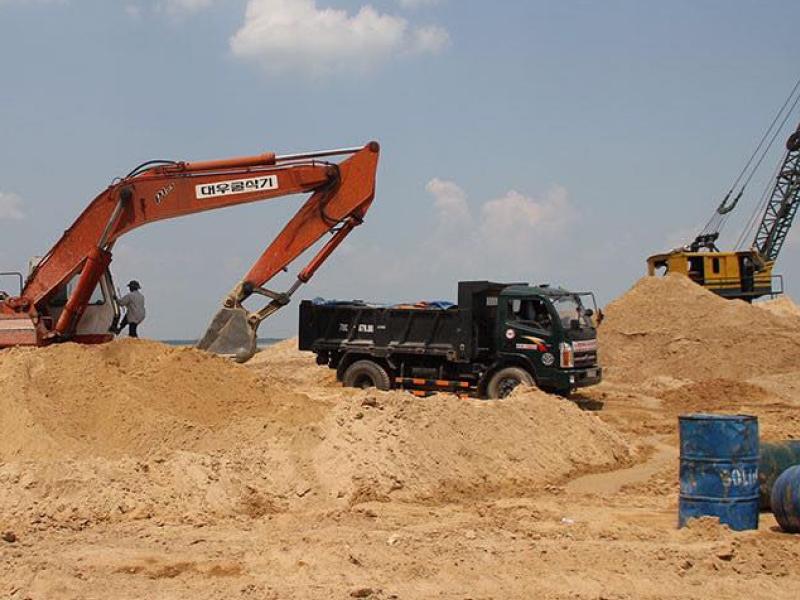 Giao cát bê tông (120m³) công trình tòa nhà văn phòng tại đường Điện Biên Phủ 