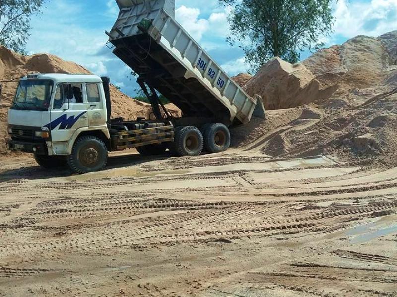 Giao cát bê tông (140m³) thi công móng nhà phố tại Hoàng Văn Thụ, phường 4, thầu dân dụng