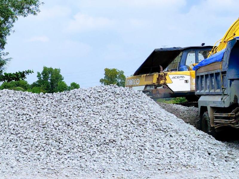 Giao đá 4x6 (180m³) công trình móng nhà cho thầu nhỏ tại khu Tân Tạo